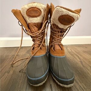 Kamik Tan and Gray Winter Boots